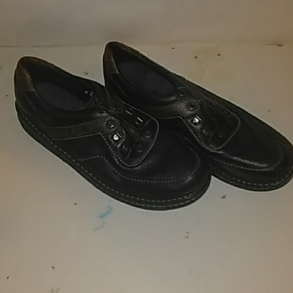 Mens Clark,s brown leather shoes